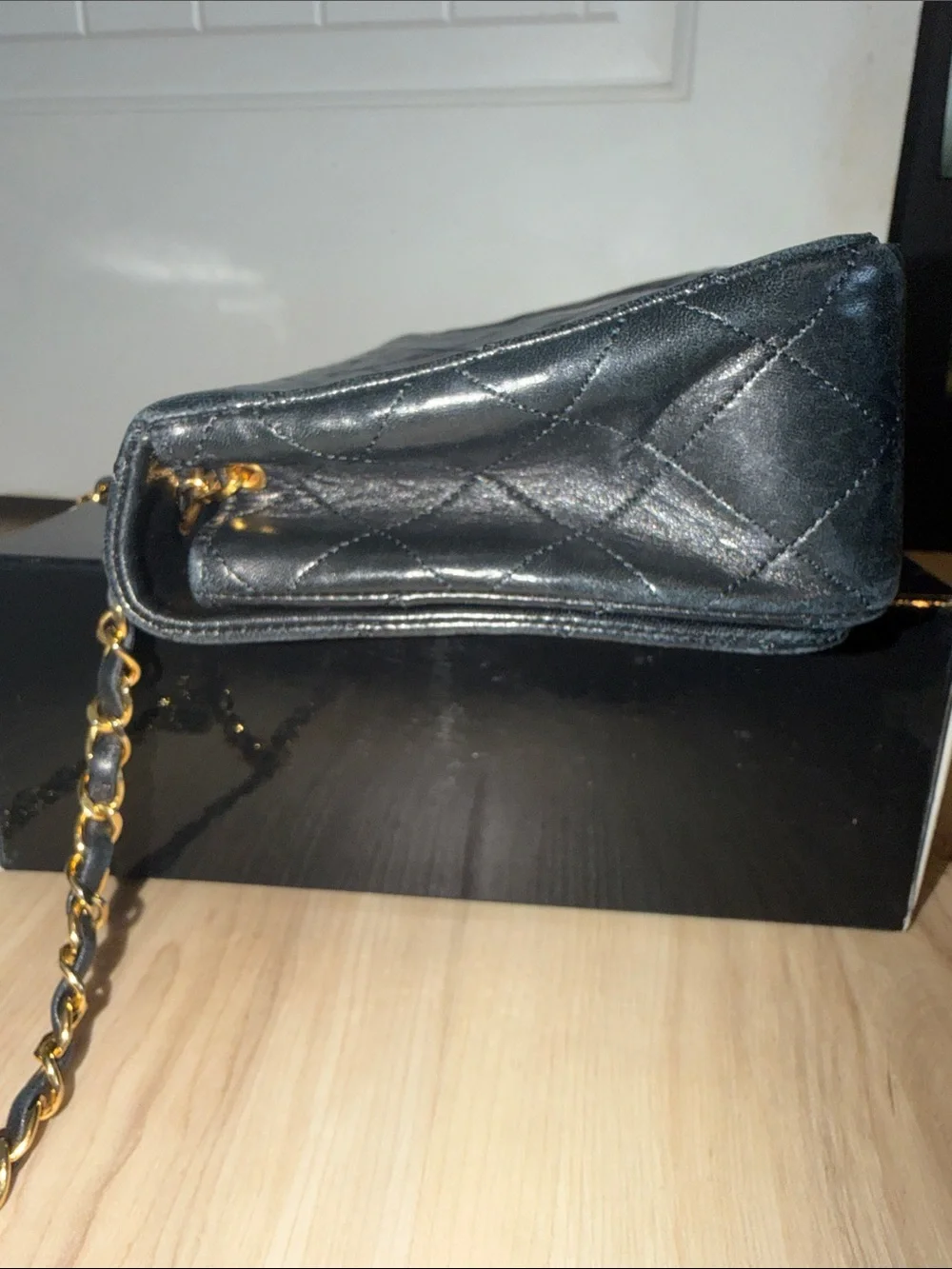 CHANEL Vintage Quilted Leather Shoulder Bag with Gold Chain and CC Turn-Lock